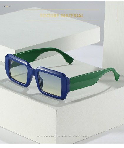 Plain sunglasses and sunglasses