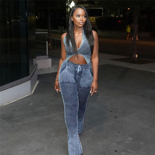 Knitted low collar tank top with high waist and long flared casual pants