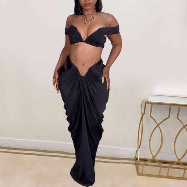 Sleeveless bra, elastic, tight fitting, floor sweeping, pleated skirt two-piece set