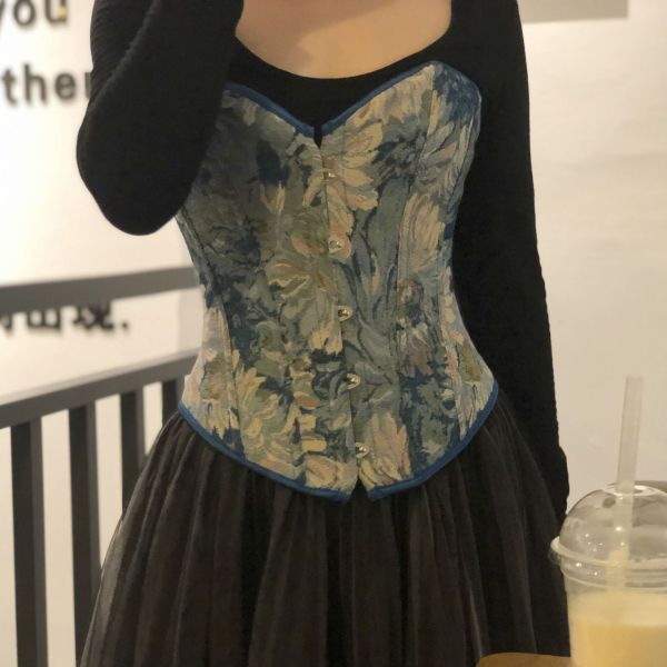 Short bra tight corset