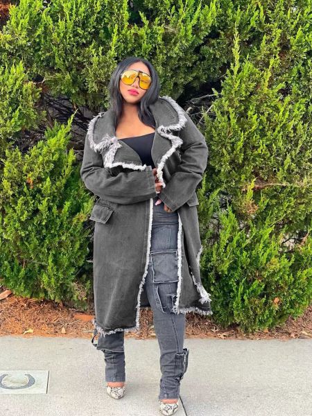 Collar torn denim coat jacket