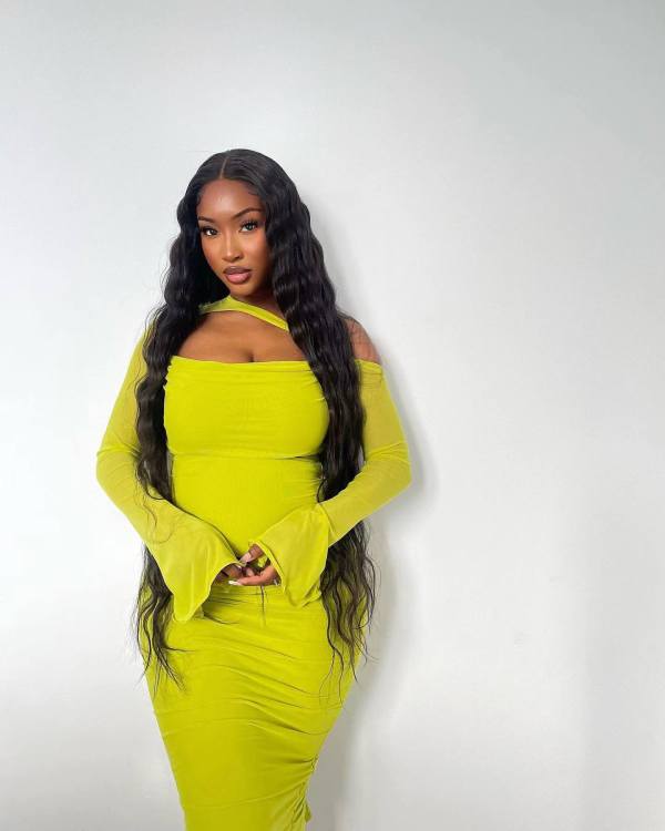 Yellow slim fitting dress