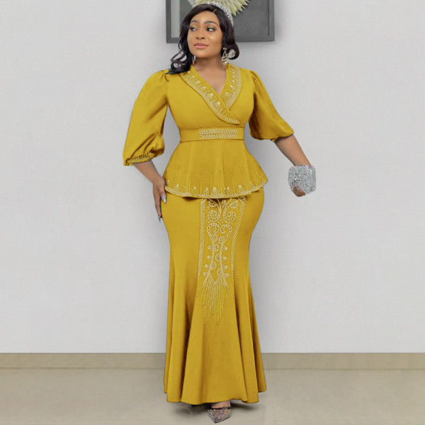 Slim fitting dress two-piece set