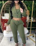 Short top and drawstring pants