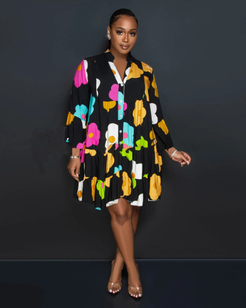 Colored printed V-neck long sleeved large hem half length dress
