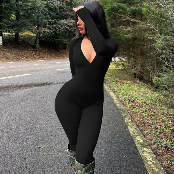 Solid color slim fit sports long sleeved jumpsuit