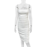 Suspended pleated buttocks wrapped backless dress