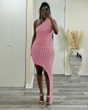Solid color diagonal shoulder dress