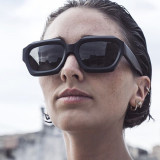 Polygonal irregular sunglasses
