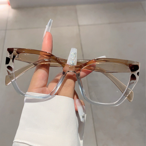 Cat eye color matching glasses