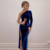 Slanted shoulder long sleeved slim fit pleated slit dress
