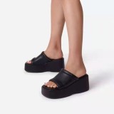 Large size thick bottomed sponge cake square headed women's sandals and slippers