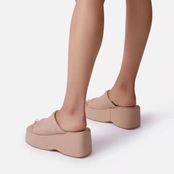 Large size thick bottomed sponge cake square headed women's sandals and slippers