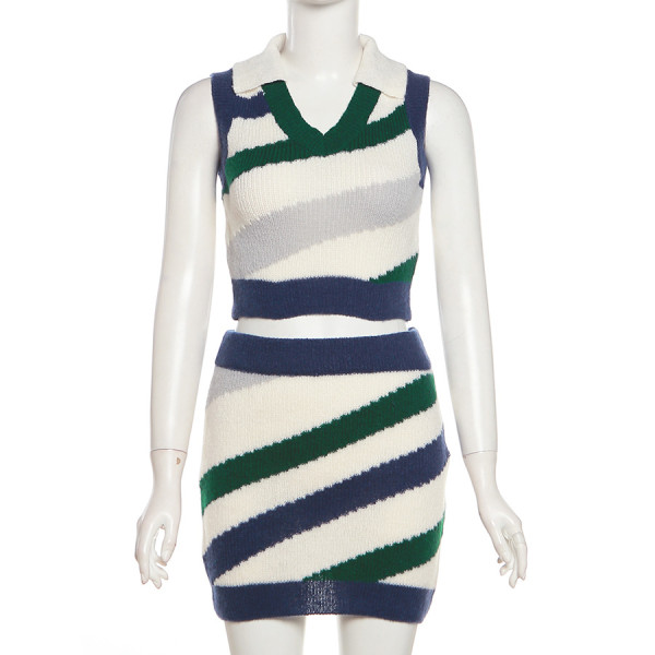 Knitted high waisted contrasting top slim fit and hip wrap set