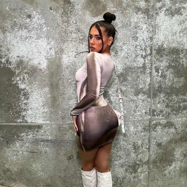Round neck long sleeved printed slim fit wrap buttocks short high waisted dress