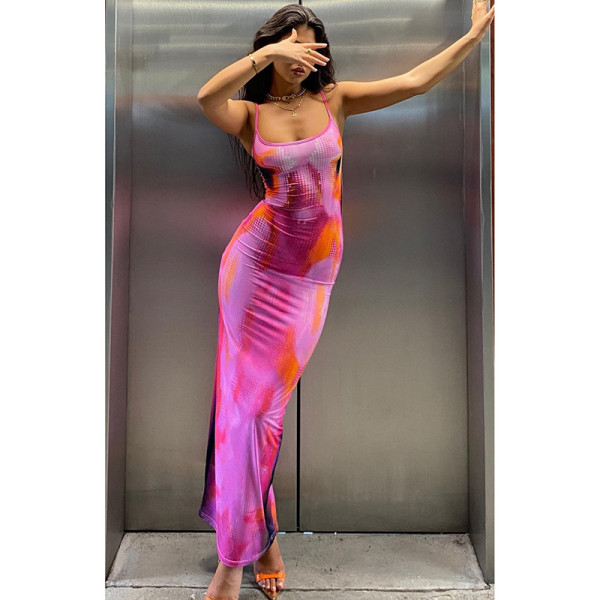 Slim fit dress with suspender