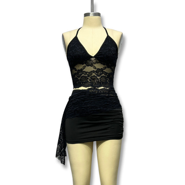 Visual suspender vest with hollowed out lace patchwork buttocks small skirt