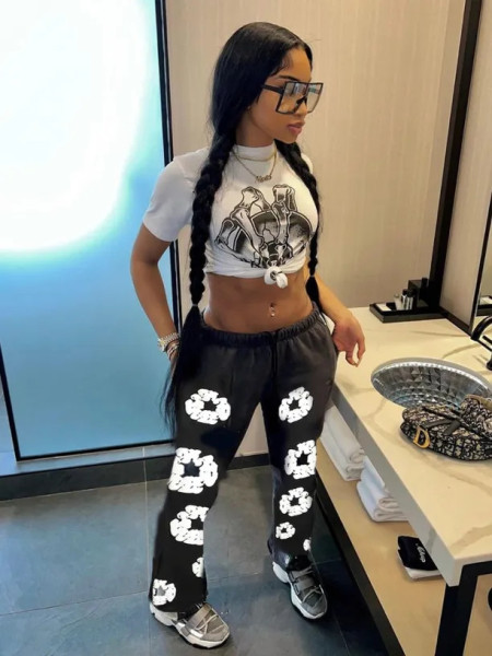 Oversized women's 3D printed pants