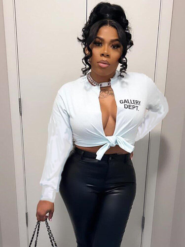 Fashionable letter pattern vest, trendy tight fitting shirt