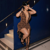 Spliced,Deep,V-neck,Sleeveless,Hanging,Neck,Open,Back,Wave,Edge,Dress Spliced,Deep,V-neck,Sleeveless,Hanging,Neck,Open,Back,Wave,Edge,Dress