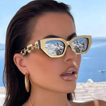 Retro small frame chain cat eye sunglasses