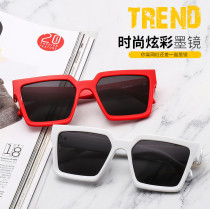 Large frame retro sunglasses Large frame retro sunglasses