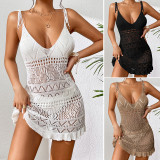 Knitted suspender with deep V-shaped perspective, sexy hollow flower skirt hem, one-piece knitted beach skirt