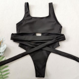 Chest metal buckle connected bikini