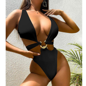 Chest metal buckle connected bikini
