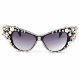 Colored rhinestone cat eye sunglasses