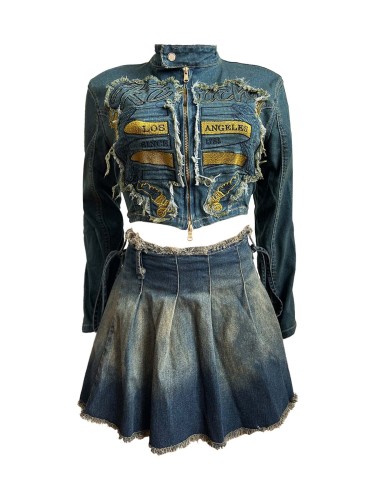 Elastic fabric embroidered pleated skirt
