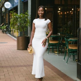 Round necked pullover short sleeved slim fit wrapped buttocks long women's dress