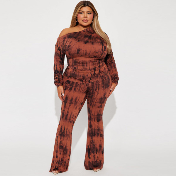 Women's long sleeved printed off shoulder tight fitting set