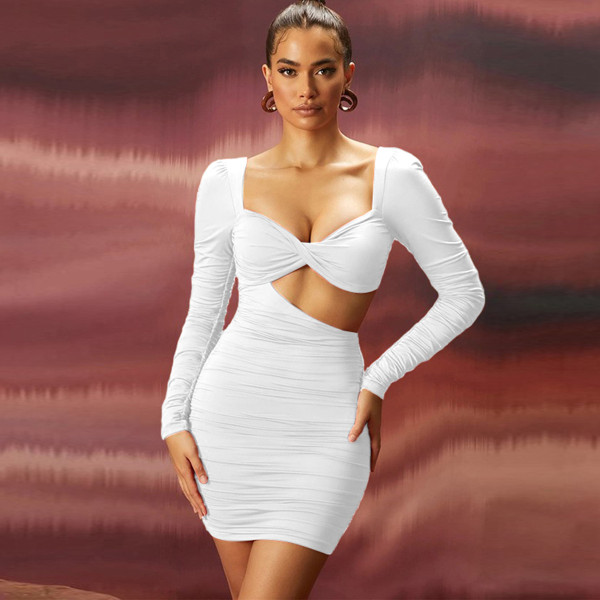 Sexy and fashionable hollowed out pleated slim fitting short skirt for women
