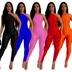 Slanted shoulder sleeveless top with straight leg and hip lifting sexy pants set