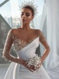 Mermaid slim fitting wedding dress