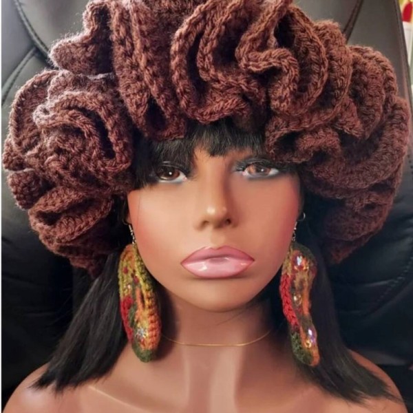 Solid color ruffled brimmed hat with bamboo hat and woolen hat