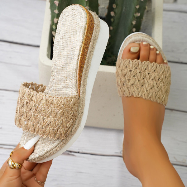 Thick soled casual woven fish mouth cool slippers