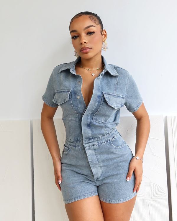Elastic slim fit short sleeved jumpsuit