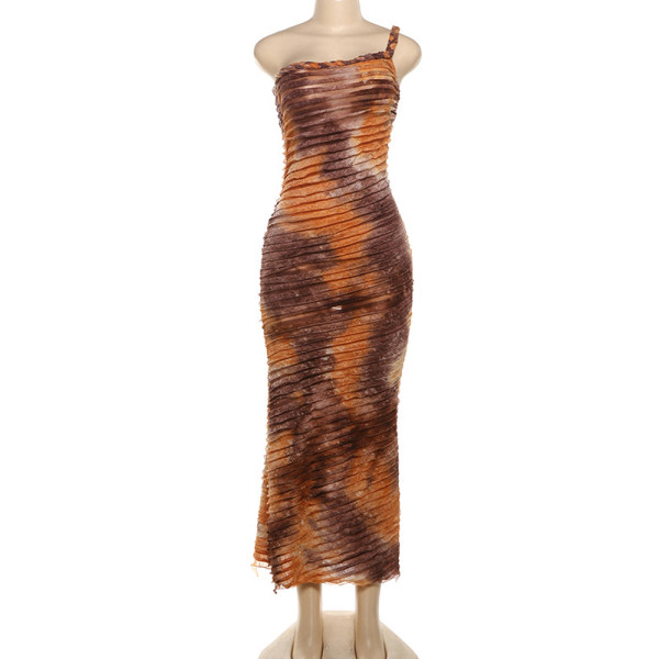 Retro and personalized diagonal neckline strap long dress