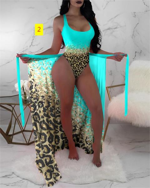 Three piece mesh hoodie with contrasting printed bikini