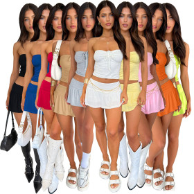 Two piece set of strapless pleated double layer pants skirt