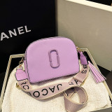 Half round double zipper wide shoulder strap single shoulder bag