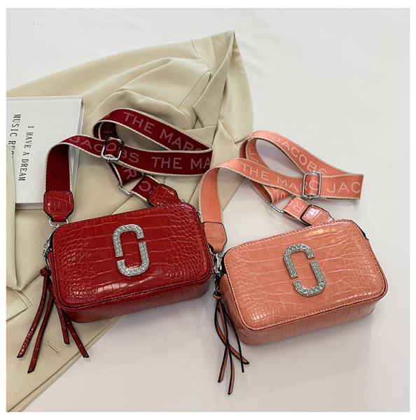 Camera bag with crocodile pattern single shoulder crossbody bag