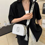Half round double zipper wide shoulder strap single shoulder bag
