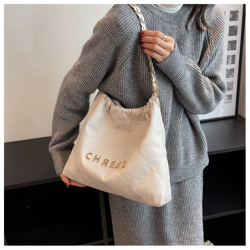 Lingge Chain Bag Embroidered Thread Single Shoulder Underarm Bag