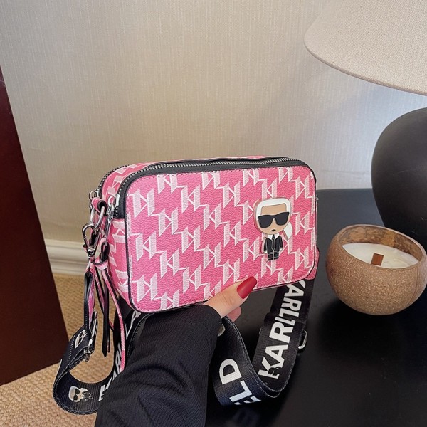 Cartoon shoulder bag with trendy buckle and versatile camera bag