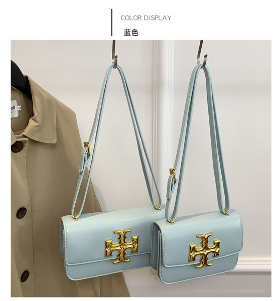 Small one shoulder crossbody small square bag