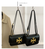 Small one shoulder crossbody small square bag
