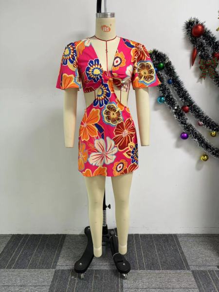 Printed hollow tie with lotus leaf sleeves, fake one piece pant skirt